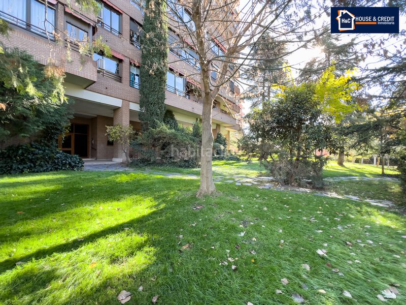 Foto cebbd774-1f95-4059-835d-ee844b7b5571. Pis amb calefacció aparcament piscina a Valdezarza Madrid