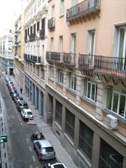 Miete Studiowohnung in Calle de la reina 23. Estudio exterior amueblado