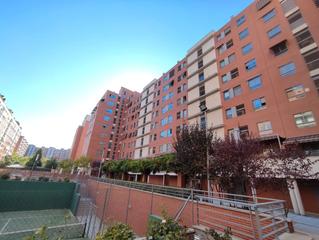 Pis  Calle eros. Piso venta 1 dormitorio adelfas, con parking, trastero, piscina