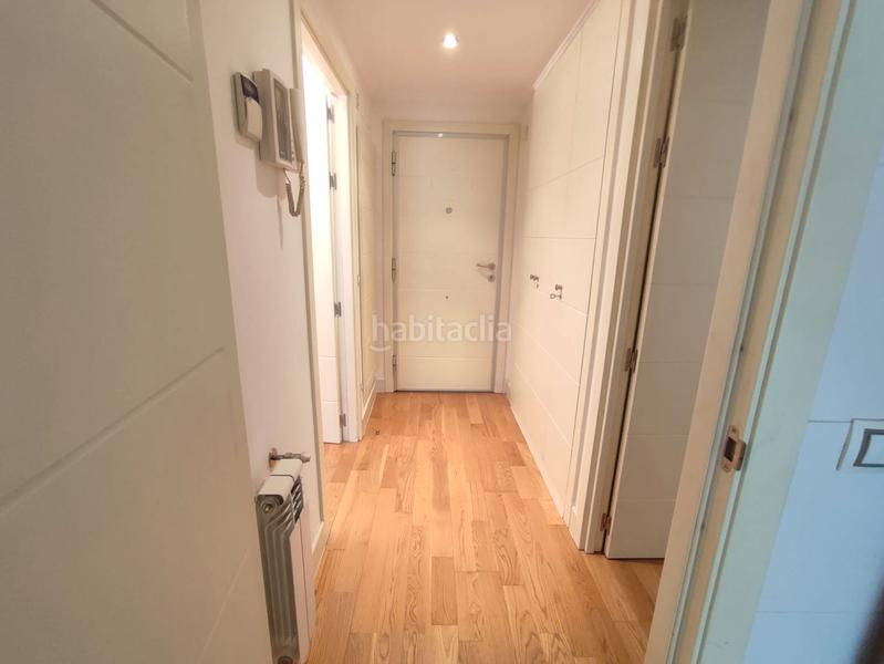 Foto 19e7470a-e9cc-4b8c-ab2b-003c443ff898. Piso  venta 1 dormitorio adelfas, con parking, trastero, piscina y portero físico en Madrid