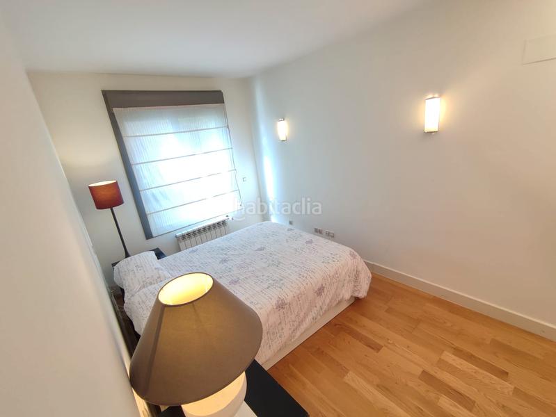 Foto 5aefb098-b7ec-4c15-9da5-ff05dd3d5319. Piso  venta 1 dormitorio adelfas, con parking, trastero, piscina y portero físico en Madrid