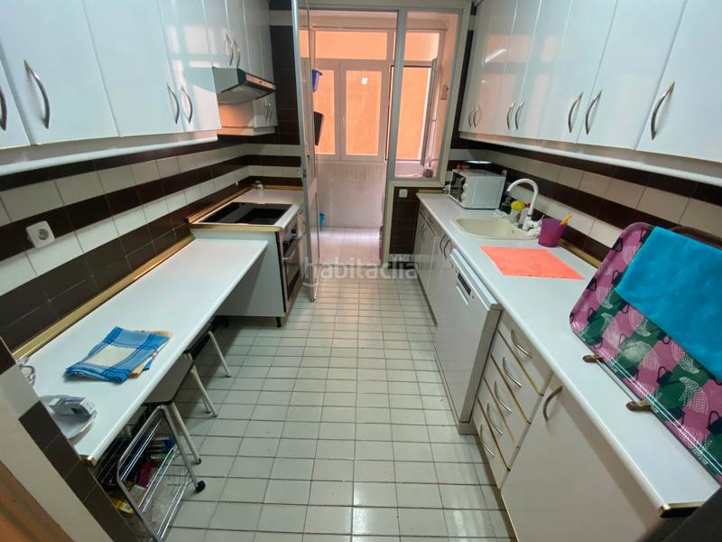 Foto fc27f98e-ae9a-4dfb-a9ef-6e81789ace37. Flat with heating in Palos de Moguer Madrid