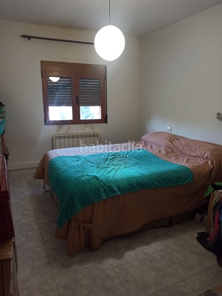 Foto 88abcf99-c93d-41fd-8d77-f616c0295452. Pis a calle del corcho 25 a Cabrera (La)