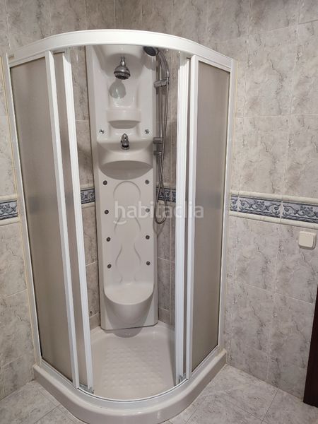 Foto fe04daf5-e713-4a1d-a7dd-7e9ae0dcfbad. Pis a calle del corcho 25 a Cabrera (La)