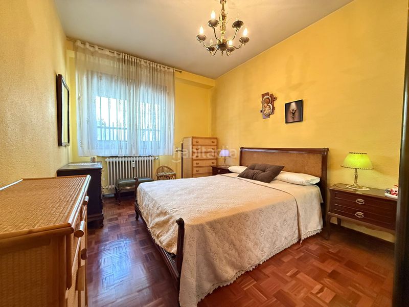 Foto 6a5b6b57-6119-4902-a39b-7c4de8d8ca35. Pis a calle de dolores folgueras 3 a Numancia Madrid