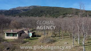 Masia en Manzanares el Real