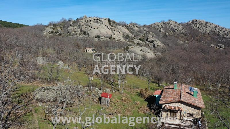 Foto c6fe1504-485b-446e-ab11-78c13649cf4b. Propriété dans Soto del Real