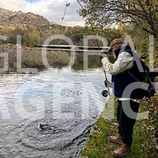 Foto 6c3eaadc-4a61-4ab4-b011-4f2fb41797d6. Fondo rustico in Manzanares el Real