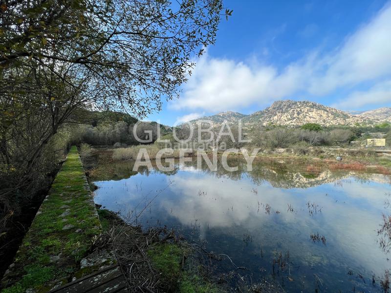 Foto e74c08ca-c44f-4b75-a7ab-3bf3d9f349c2. Finca rústica a Manzanares el Real