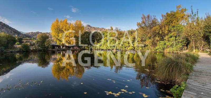 Foto ff307cd5-3b84-466c-9fdf-6451d3585900. Finca rústica a Manzanares el Real