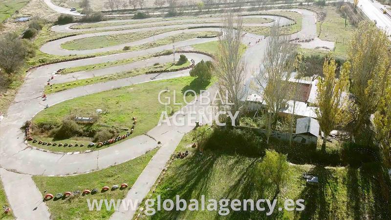 Foto 41821d65-6bb7-4368-ad5c-fc2084a6a84c. Propriété dans Soto del Real