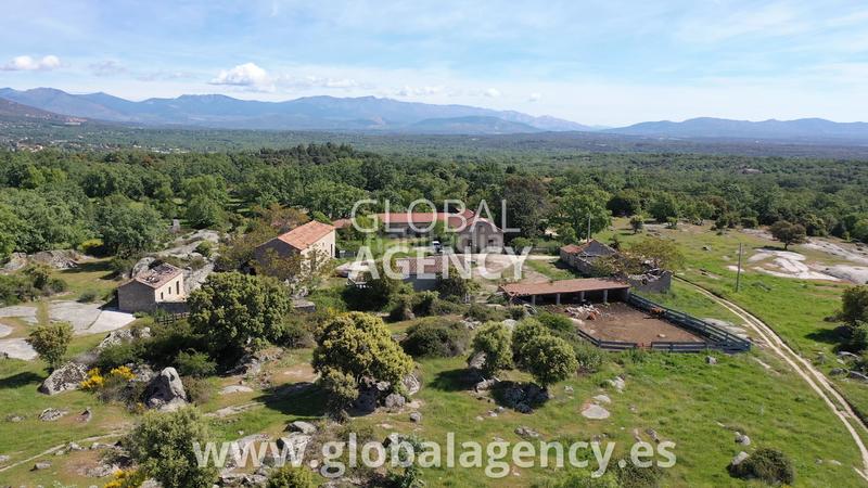 Foto 7adc817e-1ae7-41bf-a7e1-5c3f6de04054. Fondo rustico in Centro-Manguilla Escorial (El)