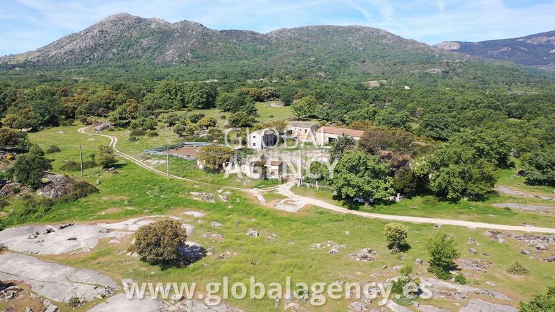 Foto 0e23e160-21ec-47e8-8a83-cc487913a174. Landgut in Centro-Manguilla Escorial (El)