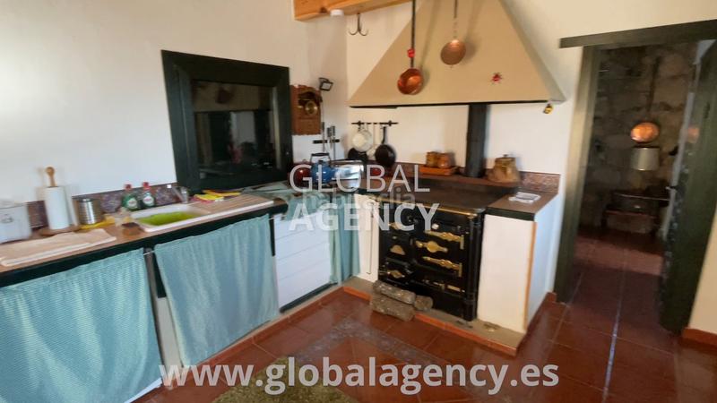 Foto abedd517-9476-49d3-b621-fbf480e9d1a1. Fondo rustico in Soto del Real