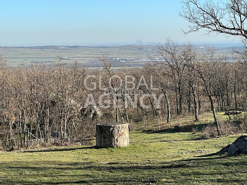 Foto 75886c2e-b940-43c9-b866-b1a899c0f850. Landgut in Soto del Real