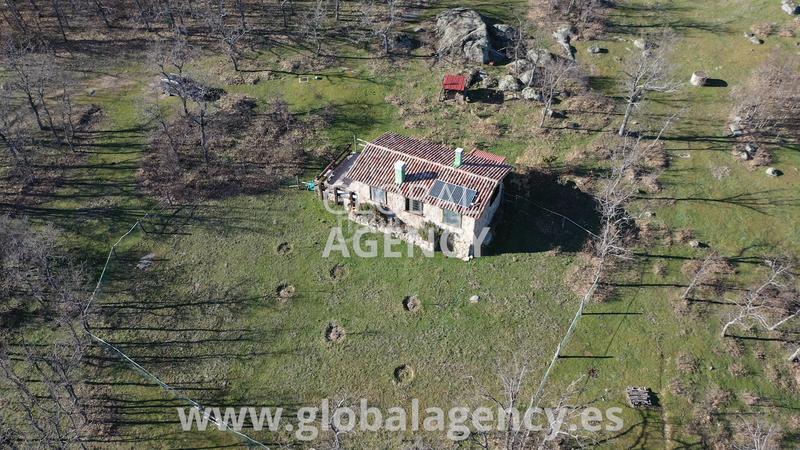 Foto 6617ae94-d093-470e-9e96-30612833215c. Finca rústica a Soto del Real