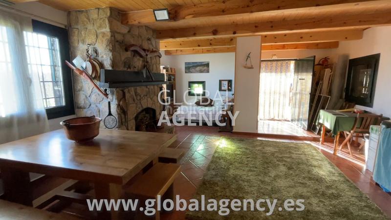 Foto 83175b83-a4cc-4941-8ed7-17c8444800d4. Finca rústica a Soto del Real