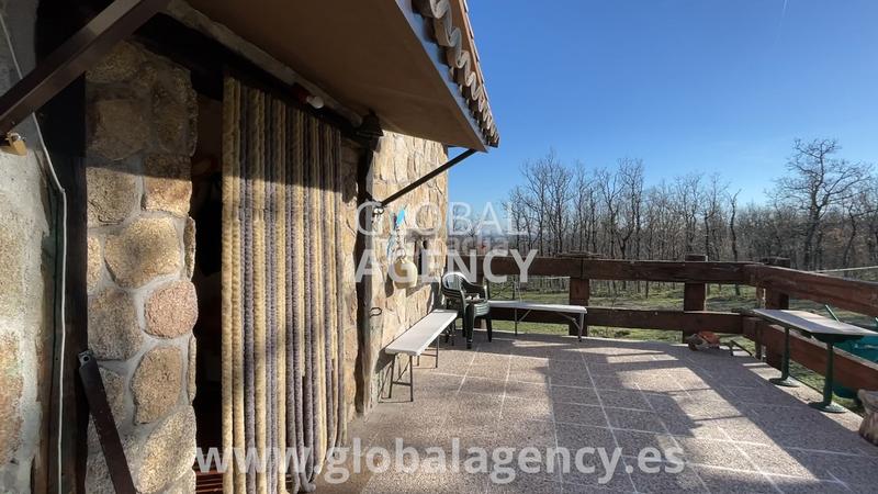 Foto d2ec12fa-15d7-4a71-8296-9826b9b08ed4. Finca rústica en Soto del Real
