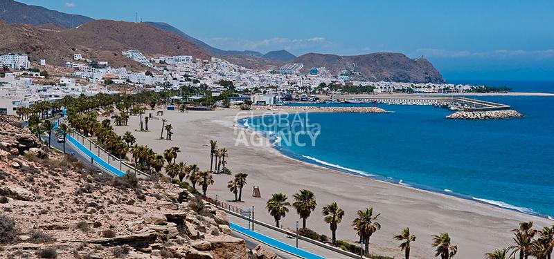 Foto e7fc1239-cb8a-416b-9026-b5e2b0f809e7. Terrain résidentiel dans Carboneras