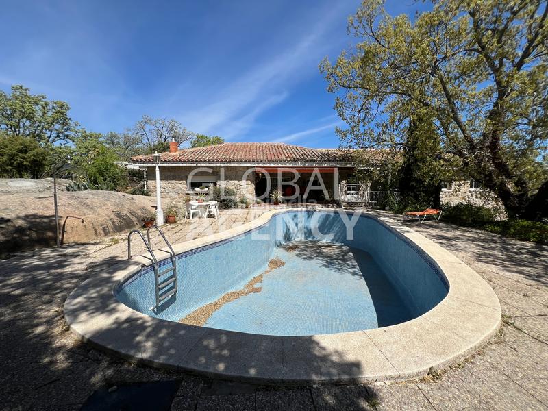 Foto 200a4540-b760-453e-9642-c188ad680157. Bauernhof mit kamin heizung parking pool in Centro-Manguilla Escorial (El)