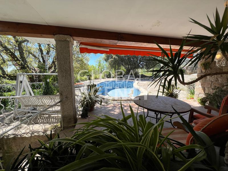 Foto d4f045c6-99bd-494c-8823-1de3201a4c70. Bauernhof mit kamin heizung parking pool in Centro-Manguilla Escorial (El)