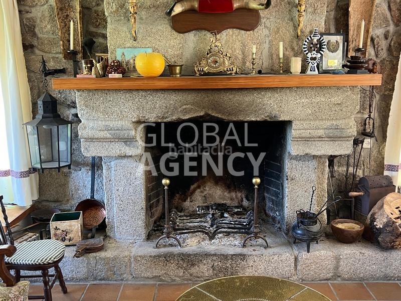 Foto ee7d9612-cff1-4ce2-a499-298b4365c922. Country house with fireplace heating parking pool in Escorial (El)