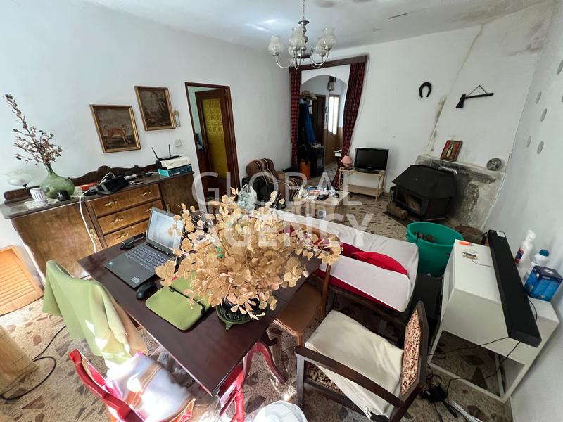 Foto 78252281-9f01-41f8-aa2d-685299980df8. Chalet avec cheminée chauffage parking dans Herradón de Pinares