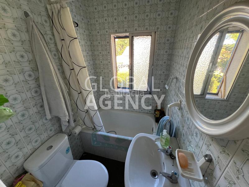 Foto 831dd18f-294f-405c-b7d7-7b3af1c32bf5. Chalet avec cheminée chauffage parking dans Herradón de Pinares