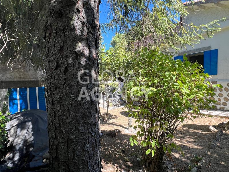 Foto c7df7df9-8600-4e72-ab8b-f4bb94e9ec83. Chalet avec cheminée chauffage parking dans Herradón de Pinares