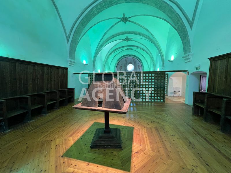 Foto 7087d04e-3178-4a5c-83a7-7349d77b3dcd. Building in El Viso Madrid