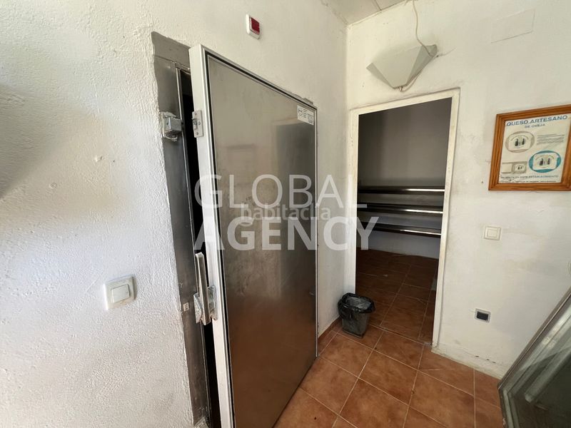 Foto 7d1c7498-c869-4841-bf5c-d95113ac1e1d. Building in El Viso Madrid