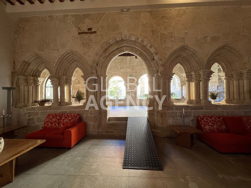 Foto a4483727-7de8-4de8-b899-bf652109f461. Building in El Viso Madrid