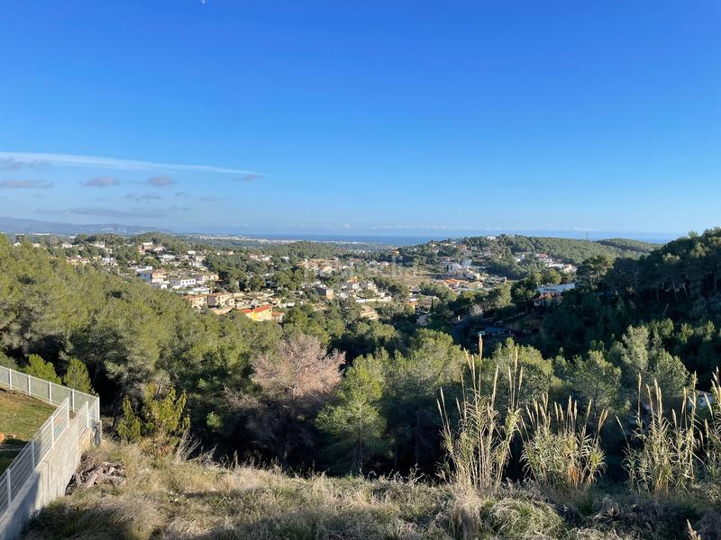 Foto 479d7f73-560a-4bd9-8bca-be274e2231db. Terreny residencial a costa Cunit - els jardins - els rosers Cunit