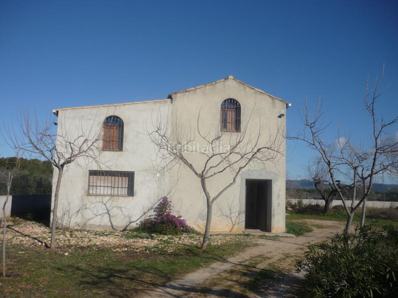 Foto d35fca53-8da5-4c60-a8db-e3dd6e6328b2. Rural plot in Vila-rodona