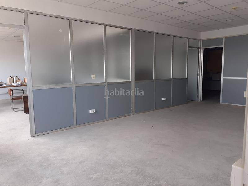 Foto a8999b72-2a1f-4764-96a6-18b78f2f32b9. Nau industrial amb calefacció a Masia Nova-Solicrup Vilanova i la Geltrú