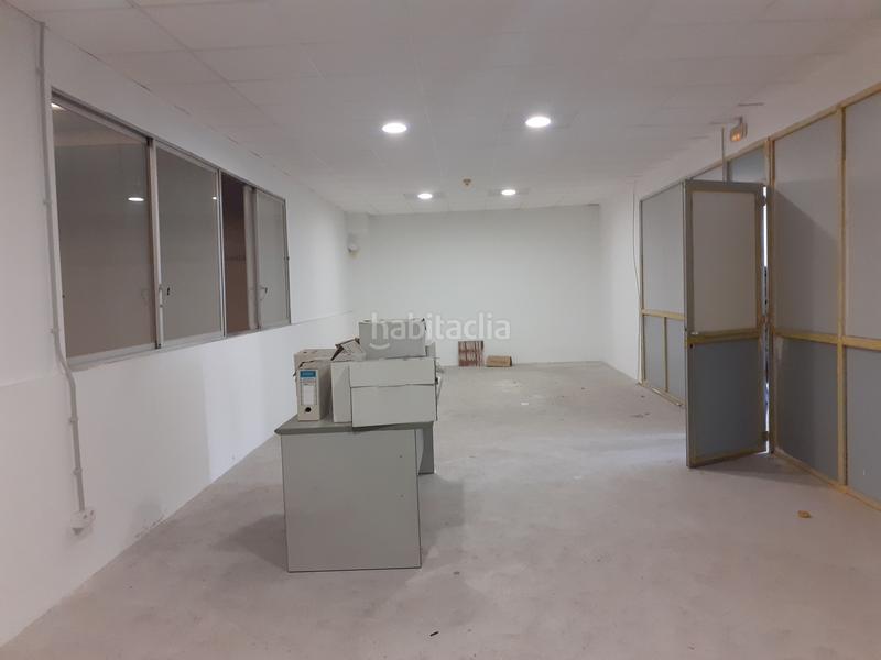 Foto b5b3ceec-87b2-4732-9ad1-6a7716682137. Nau industrial amb calefacció a Masia Nova-Solicrup Vilanova i la Geltrú