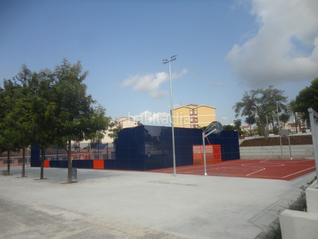 Foto 4acca4a1-65e7-4195-a624-8c445316d012. Local comercial amb calefacció a Les Roquetes Sant Pere de Ribes
