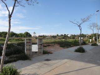 Terreny residencial a Carrer sarria 9. Parcela en venta con vistas al mar