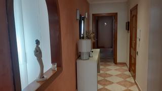 Pis a Les Roquetes. Magnifico piso y local en venta en les roquetes del garraf