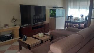 Appartement à Carrer barcelona 49. Precioso piso en el centro de les roquetes del garraf