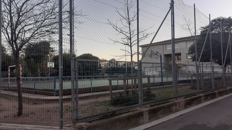Foto fb6f1a5d-c9a6-496c-978a-941fe65270b6. Autoparkplatz in L´Espirall Vilafranca del Penedès
