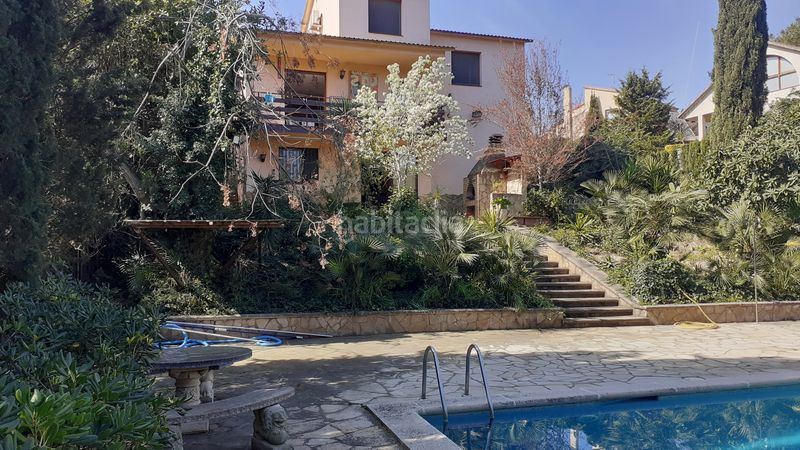 Foto 5665ef03-6601-4783-b04f-776a14ffe162. Xalet amb xemeneia calefacció aparcament piscina a Canyelles