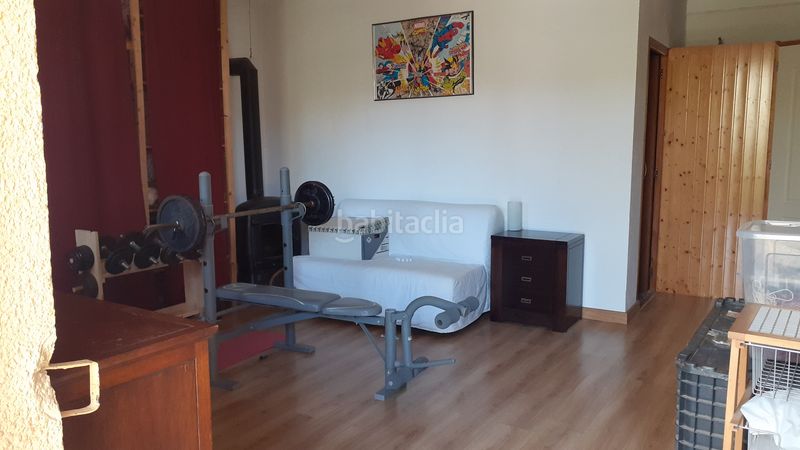 Foto 87398d16-9ddd-4ae7-bdd7-362ea363080b. Xalet amb xemeneia calefacció aparcament piscina a Canyelles