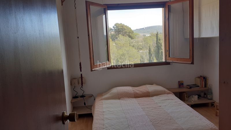 Foto b93cb4c8-bc87-48df-82ca-168f44bb1ae2. Xalet amb xemeneia calefacció aparcament piscina a Canyelles