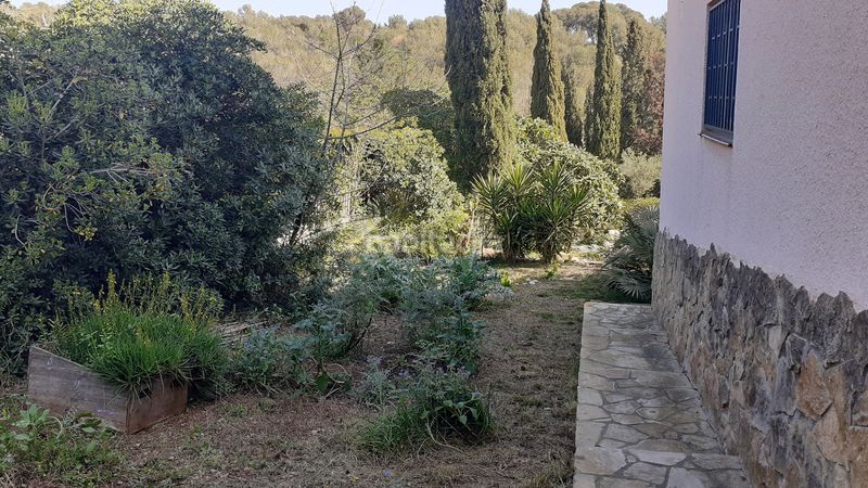 Foto d4775eda-068f-415c-9d27-a0eb08af5d18. Xalet amb xemeneia calefacció aparcament piscina a Canyelles