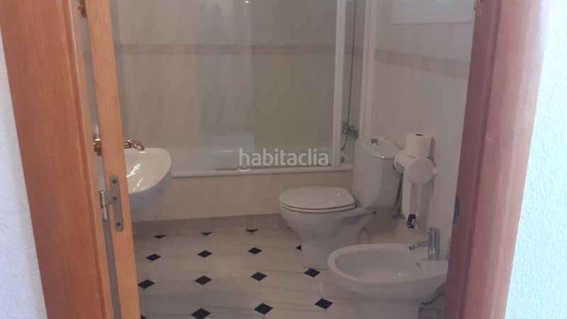 Foto 207853ea-04ec-47f3-b410-53baf7bfa0cd. Casa adossada amb calefacció aparcament piscina a Sant Pere de Ribes