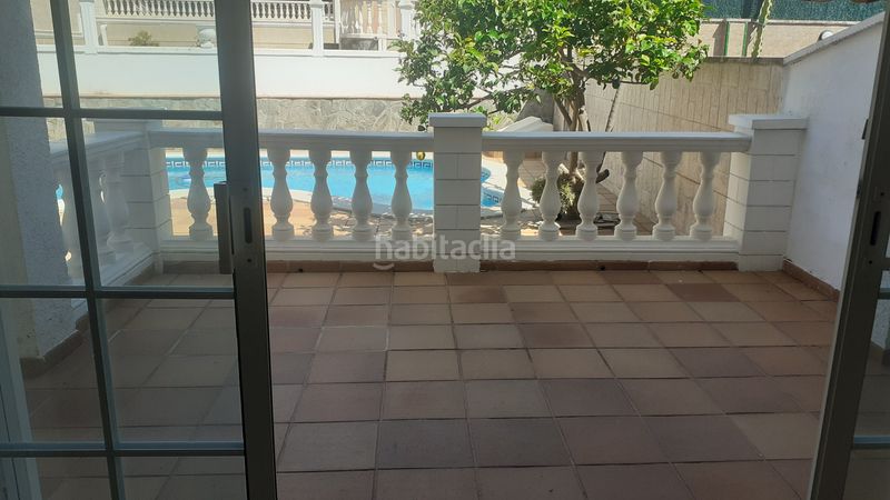 Foto 3092fd81-11e5-4a14-b6de-62c5e7ff7816. Casa adossada amb calefacció aparcament piscina a Sant Pere de Ribes