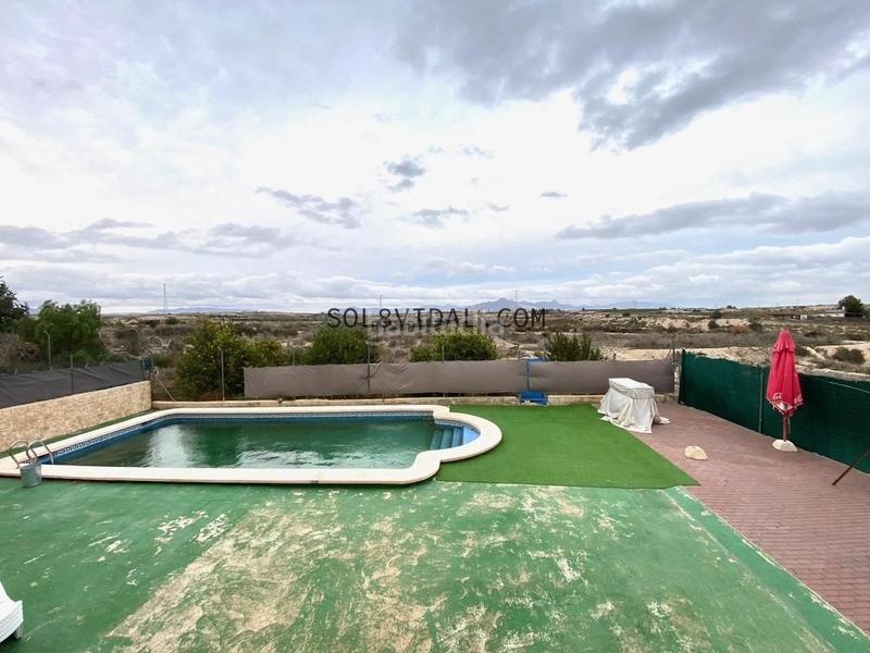 Foto 40bf1dd8-dc3e-4539-87bd-34e1225ba920. Xalet amb aparcament piscina a Fortuna