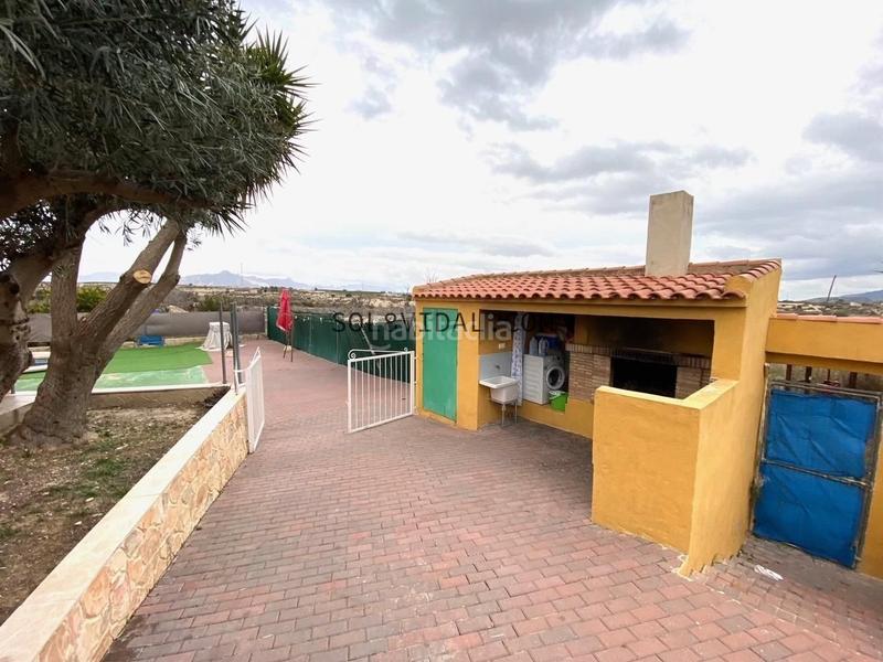 Foto 7ae638a8-e015-4382-9a72-99282951b55a. Xalet amb aparcament piscina a Fortuna