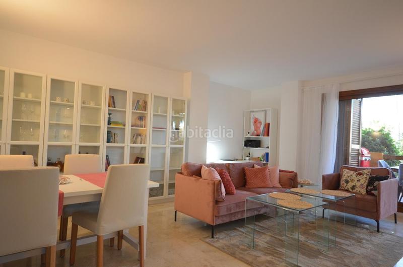 Foto 1786e487-c818-4a57-b5ee-07dbdf2805e4. Piso preciosa vivien con piscina junto al mar en Punta Prima. vivienda de lujo en urbanización exclusiva. en Torrevieja